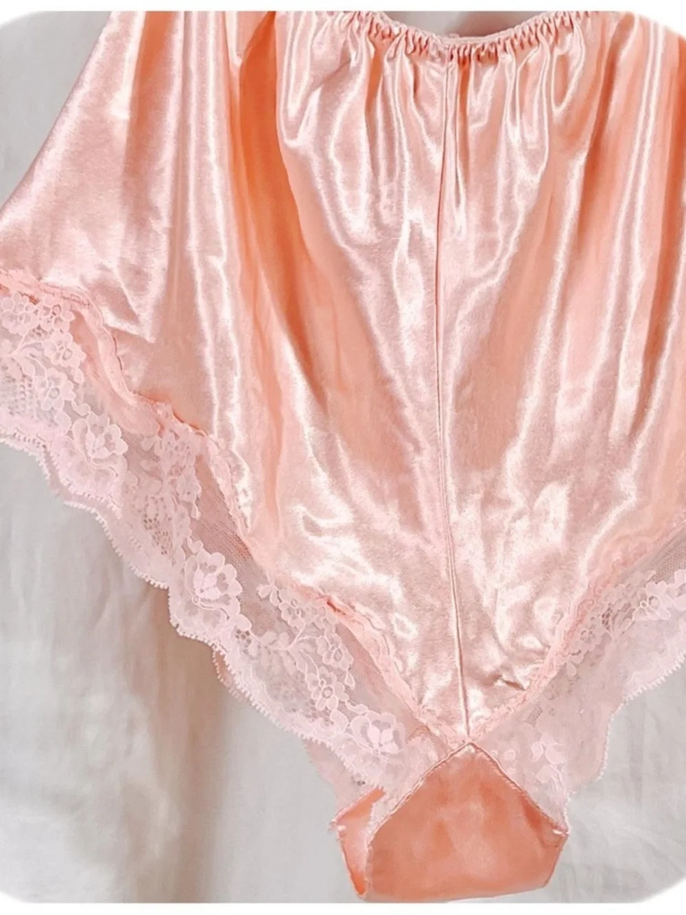 Vintage Silky Lace-Trim Ballet Pink Satin Tap Shorts - Picture 2 of 7